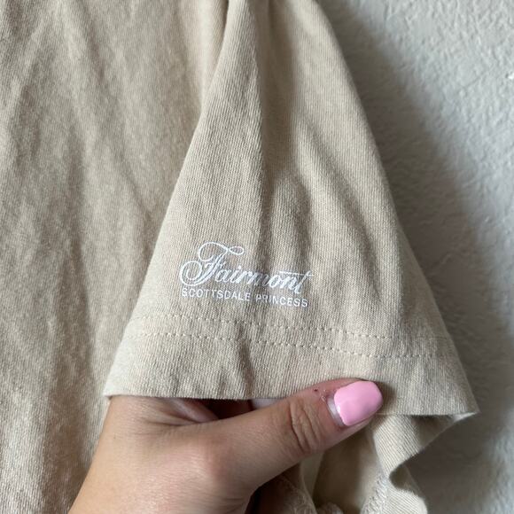 Le Par Tee Crew Neck Statement Tee Beige Size Large - Picture 4 of 4